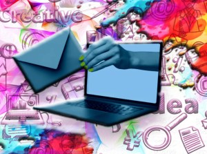 Servicio de email en La Liosa de Manu: diseñamos campañas de email y su contenido.